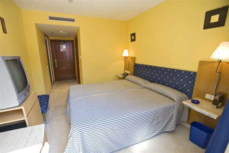 Iraipe Logrono Hotel Exterior photo